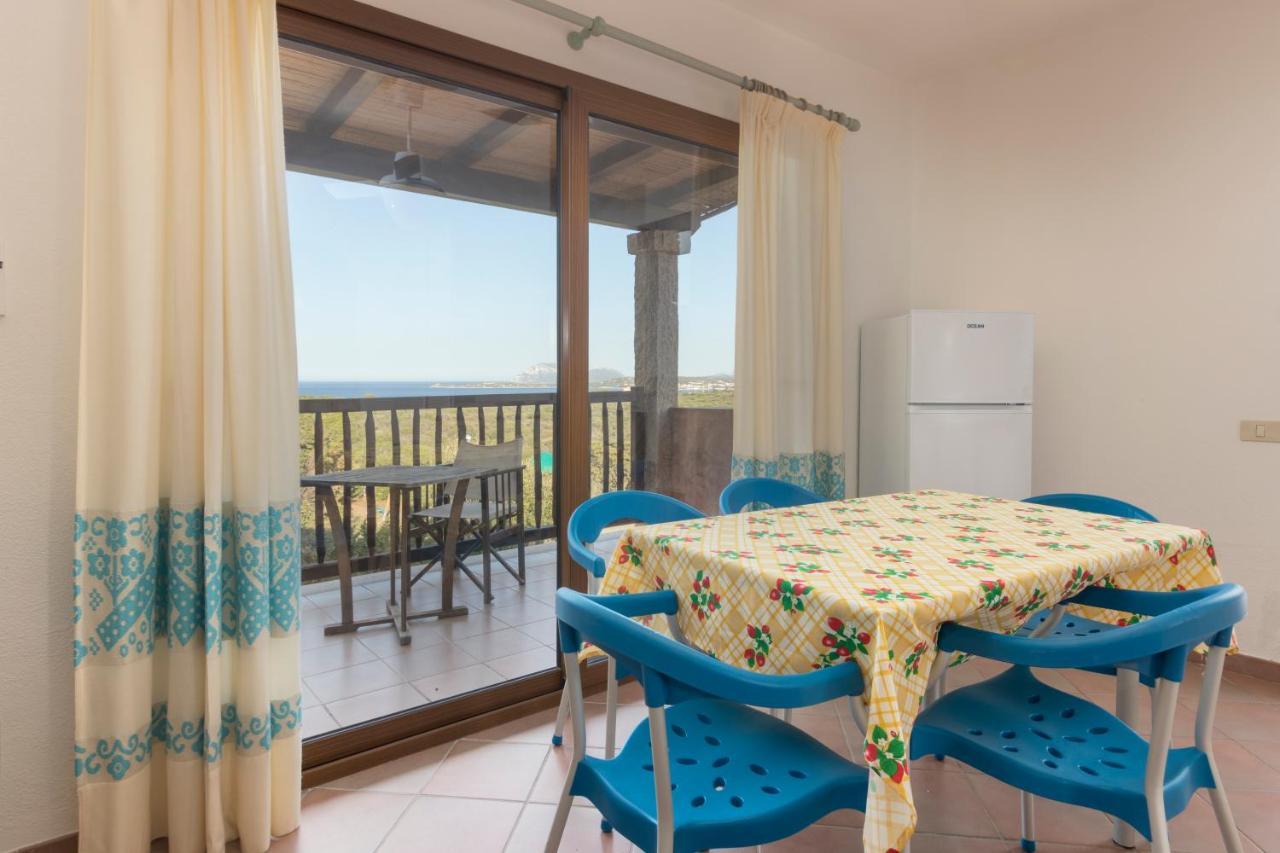 Costa Ruja Aparthotel 3*