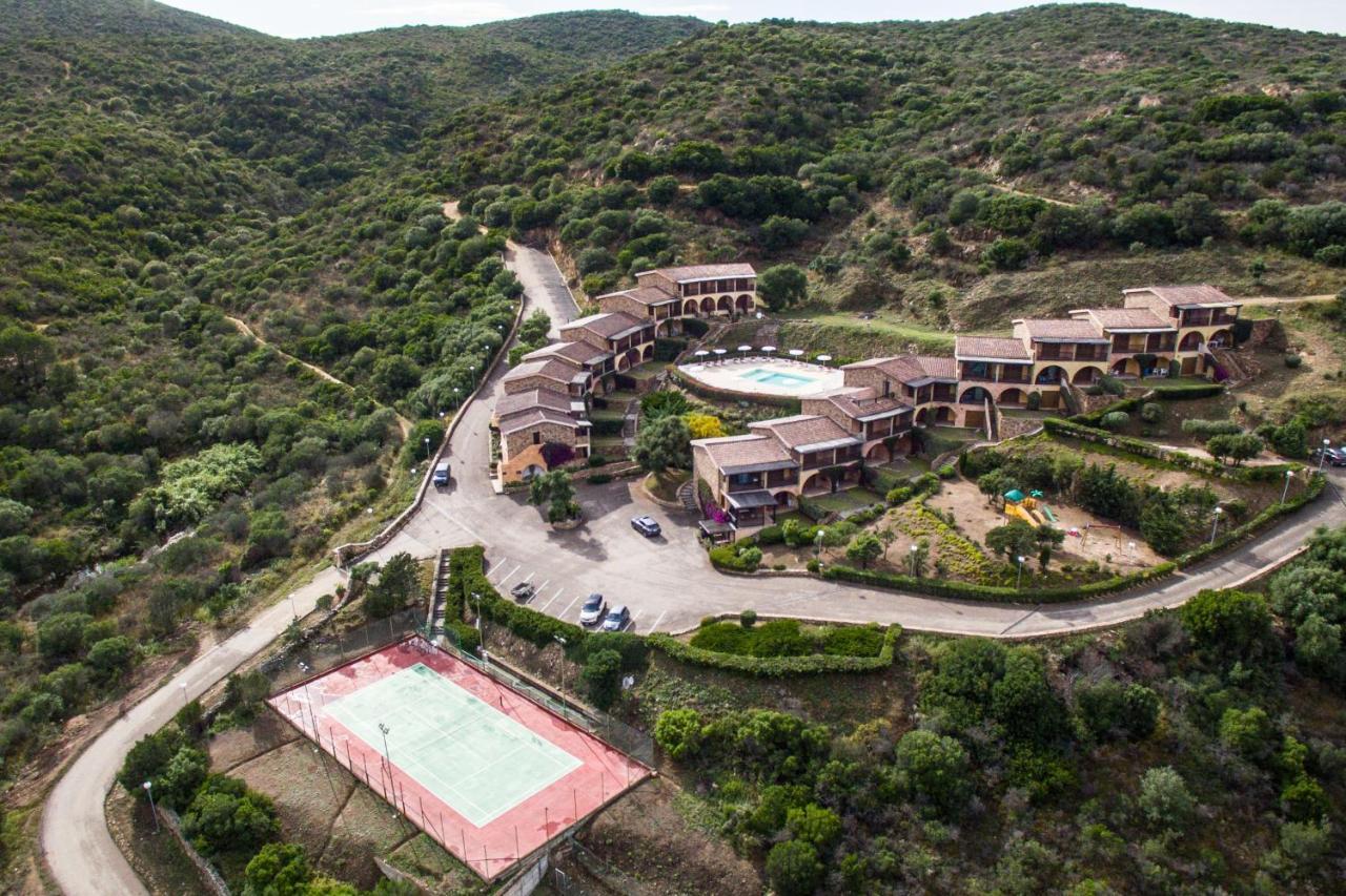 Costa Ruja Aparthotel Portisco